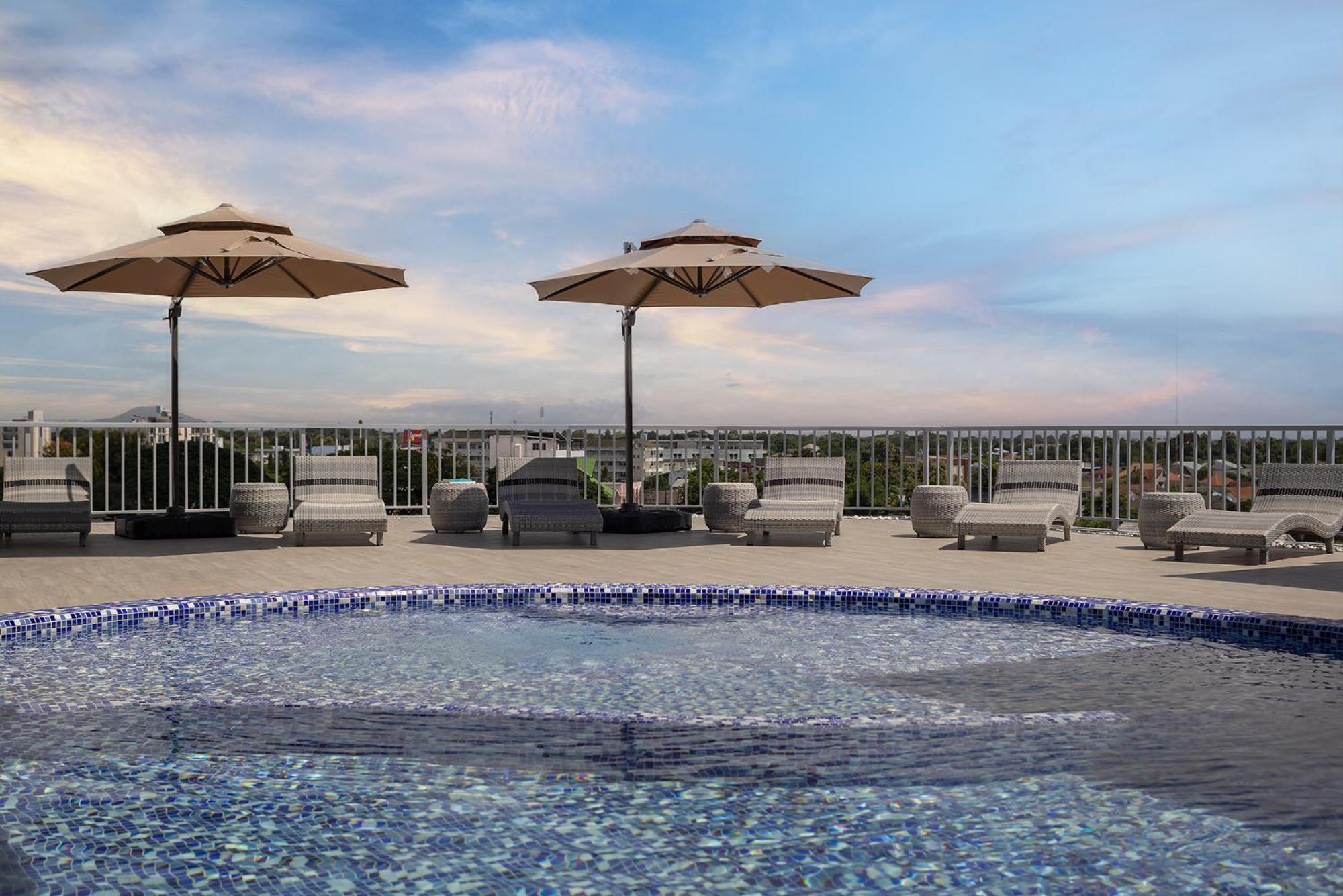 Hotel Selene Chiang Rai - Sha Certified Екстер'єр фото